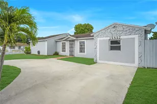 19897 NW 62nd Ave, Hialeah, FL 33015 - Photo 1