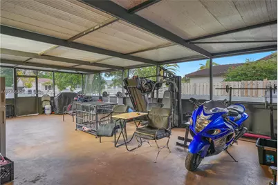 19897 NW 62nd Ave, Hialeah, FL 33015 - Photo 19