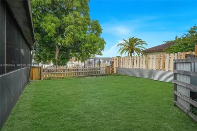 19897 NW 62nd Ave, Hialeah, FL 33015 - Photo 19