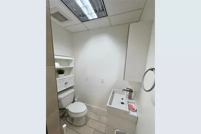 7500 NW 25th St #205, Miami, FL 33122 - Photo 11