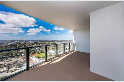 1600 NE 1st Ave #3215, Miami, FL 33132 - Photo 9