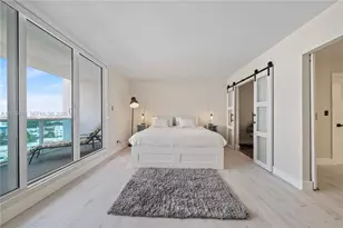 2301 Collins Ave, Miami Beach, FL 33139 - Photo 9