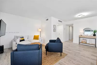 2639 N Riverside Dr #806, Pompano Beach, FL 33062 - Photo 9