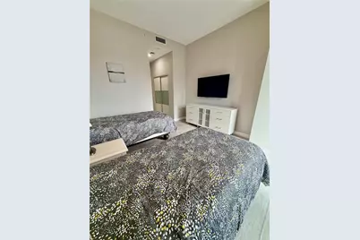 45 SW 9th St #4606, Miami, FL 33130 - Photo 37