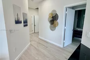 45 SW 9th St, Miami, FL 33130 - Photo 5