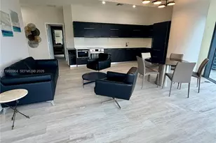 45 SW 9th St, Miami, FL 33130 - Photo 7