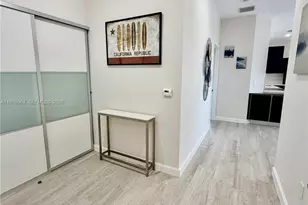 45 SW 9th St, Miami, FL 33130 - Photo 31