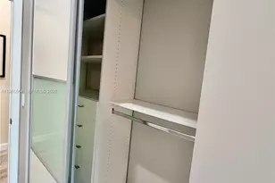 45 SW 9th St, Miami, FL 33130 - Photo 43