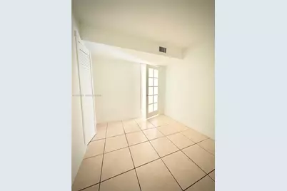 9310 Fontainebleau Blvd #203, Miami, FL 33172 - Photo 19