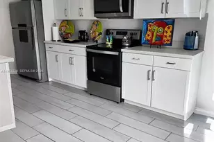 1783 SE 7th Ter, Homestead, FL 33034 - Photo 5
