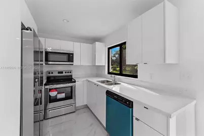 11935 SW 217th Street #11935, Goulds, FL 33170 - Photo 5