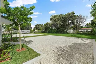 11935 SW 217th St, Goulds, FL 33170 - Photo 9