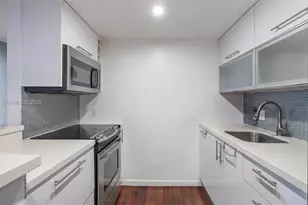 227 Michigan Ave, Miami Beach, FL 33139 - Photo 13