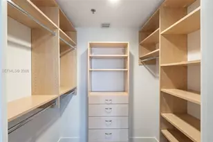 227 Michigan Ave, Miami Beach, FL 33139 - Photo 33