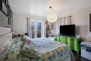 227 Michigan Ave, Miami Beach, FL 33139 - Photo 29