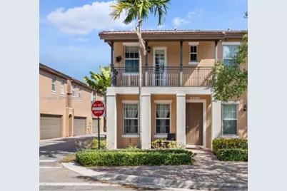 14602 SW 11th St #14602, Pembroke Pines, FL 33027 - Photo 1