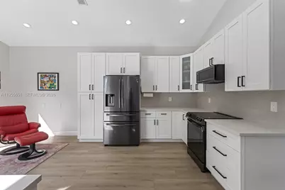 10122 Canoe Brook Circle, Boca Raton, FL 33498 - Photo 25