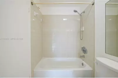 2170 W 60th St #16212, Hialeah, FL 33016 - Photo 13