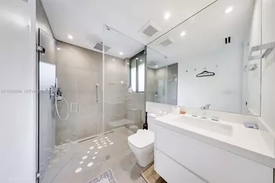 2815 Regatta Ave, Miami Beach, FL 33140 - Photo 23