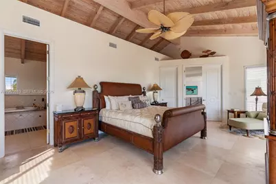 44 W Plaza Del Lago, Lower Keys, FL 33036 - Photo 21
