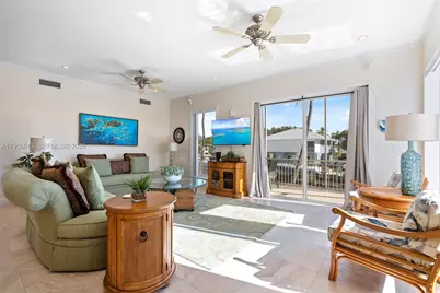 44 W Plaza Del Lago, Lower Keys, FL 33036 - Photo 13
