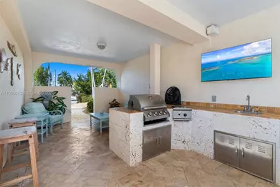 44 W Plaza Del Lago, Lower Keys, FL 33036 - Photo 51