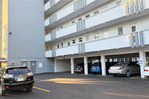 1425 Atlantic Shores Blvd, Hallandale Beach, FL 33009 - Photo 29