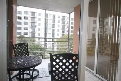 17890 W Dixie Hwy 519 Hwy #519, North Miami Beach, FL 33160 - Photo 9