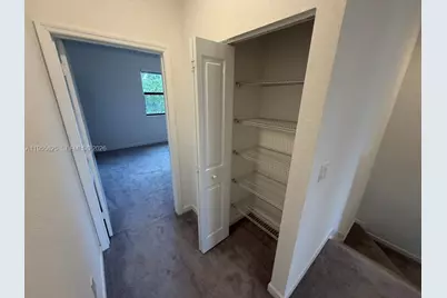 21001 NE 8th Ave, Miami, FL 33179 - Photo 9