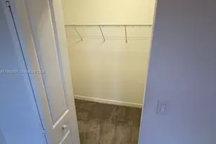 21001 NE 8th Ave, Miami, FL 33179 - Photo 17