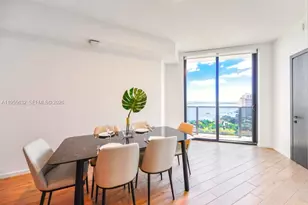 398 NE 5th St, Miami, FL 33132 - Photo 3