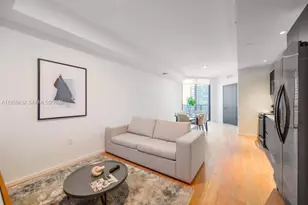 398 NE 5th St, Miami, FL 33132 - Photo 11