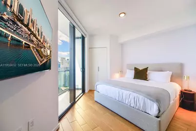 398 NE 5th St #2314, Miami, FL 33132 - Photo 5
