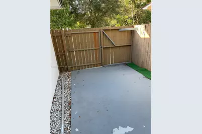 2375 NE 185th St, Miami, FL 33180 - Photo 27