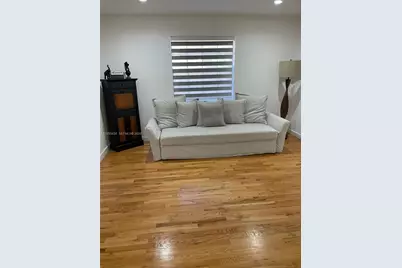 2375 NE 185th St, Miami, FL 33180 - Photo 5
