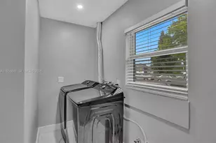 63 SE 5th Ave, Deerfield Beach, FL 33441 - Photo 33