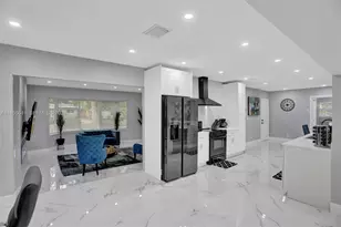 63 SE 5th Ave, Deerfield Beach, FL 33441 - Photo 17