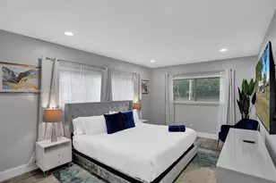 63 SE 5th Ave, Deerfield Beach, FL 33441 - Photo 11