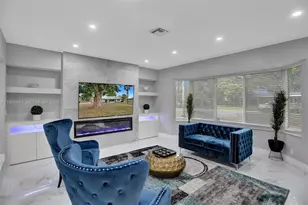 63 SE 5th Ave, Deerfield Beach, FL 33441 - Photo 9