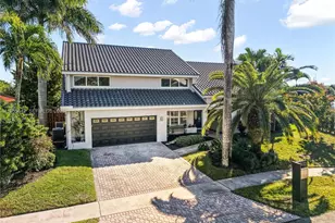 10110 SW 3rd St, Plantation, FL 33324 - Photo 3