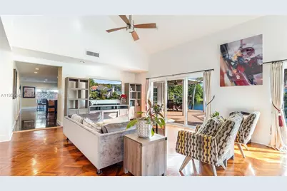 10110 SW 3rd St, Plantation, FL 33324 - Photo 11