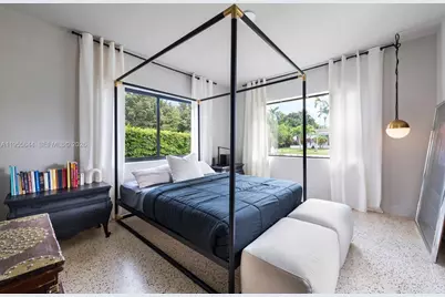 311 NE 117th St, Miami, FL 33161 - Photo 11