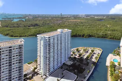 500 Bayview Dr #1422, Sunny Isles Beach, FL 33160 - Photo 37