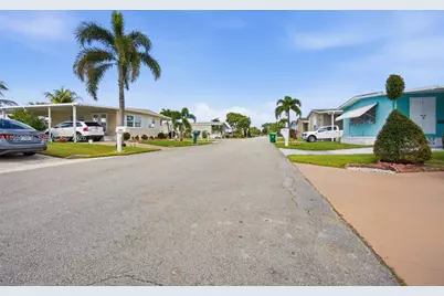 1981 SW 83rd Ave, Davie, FL 33324 - Photo 7