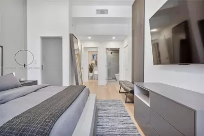 2301 Collins Ave #1633, Miami Beach, FL 33139 - Photo 7