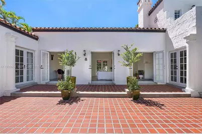 4108 Palmarito St, Coral Gables, FL 33146 - Photo 3