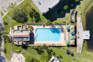 7547 Fairfax Dr, Tamarac, FL 33321 - Photo 33