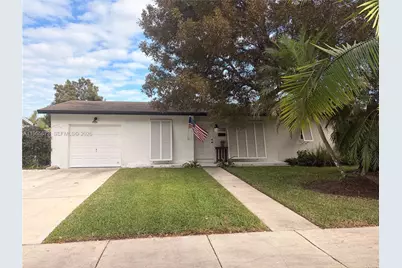 18225 SW 94th Ave, Palmetto Bay, FL 33157 - Photo 1