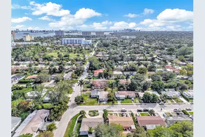 11812 NE 14th Ave, Miami, FL 33161 - Photo 51