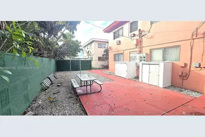 744 85th St #4, Miami Beach, FL 33141 - Photo 17